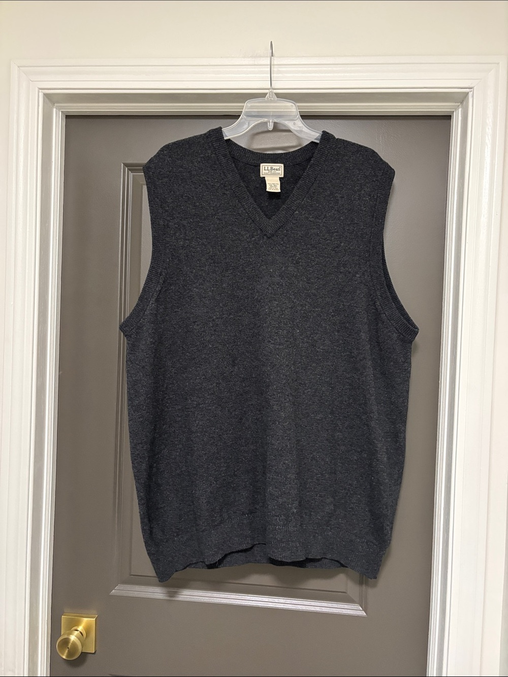 L.L. Bean grey lamsbwool knit vest XXLT